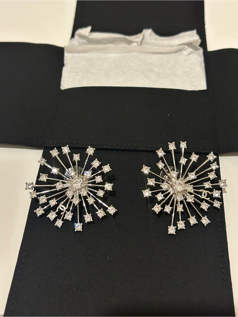 Chanel 26S Runway earrings